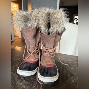 Sorel Women's Joan Of Arctic Boot Red Dahlia Size 7